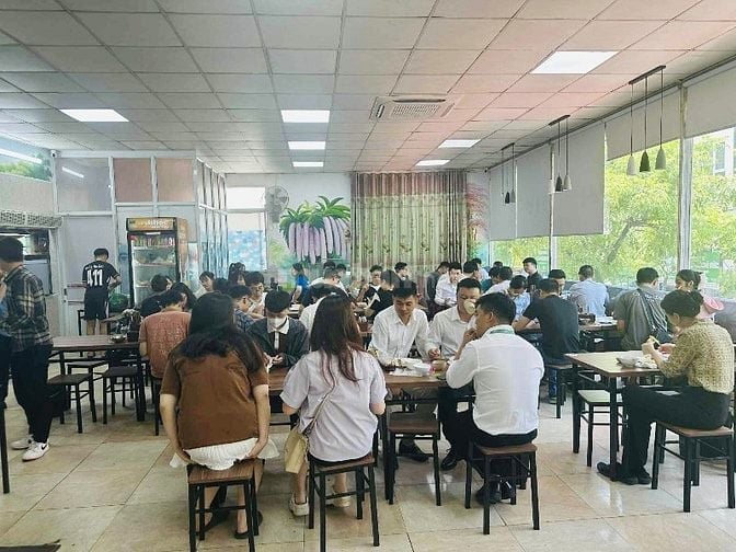 Sang nhượng quán ăn tại dịch vọng hậu 