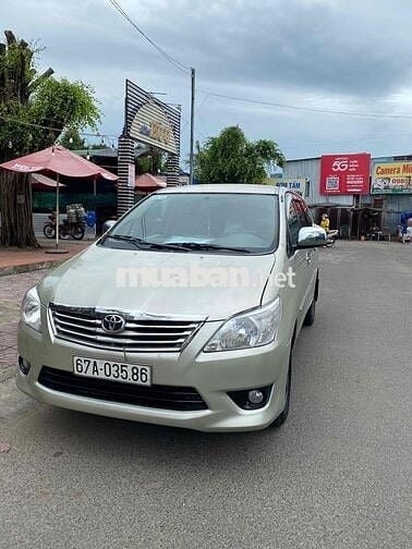Toyota Innova 2006 G - 145000 km