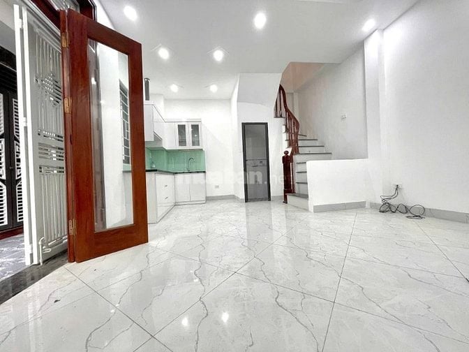 Chính chủ chuyển nhượng nhà 5 tầng ngõ 38 thanh bình mỗ lao Hà Đông HN