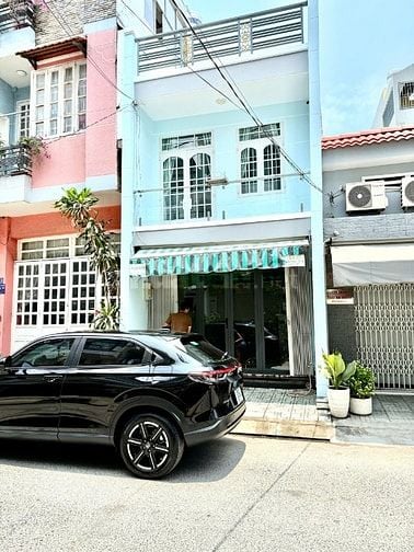 Cho thuê nhà hẻm xe hơi đường Phú Định; 4x11m; 1 lầu; 2PN; 9.5tr/tháng