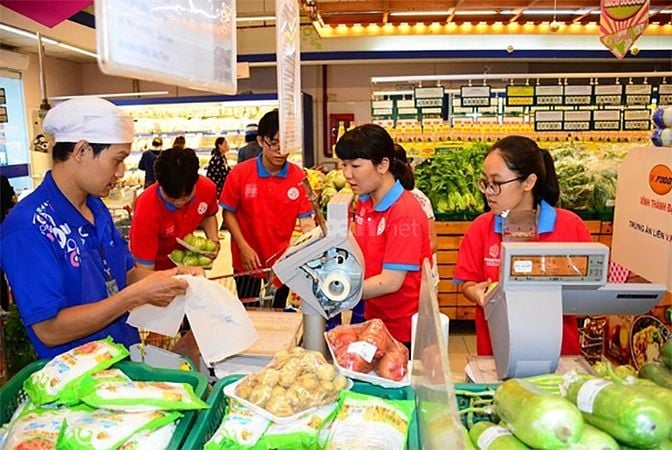Cửa hàng tiện ích cần 2 nam/nữ phụ đóng gói, soạn hàng , sắp xếp hàng