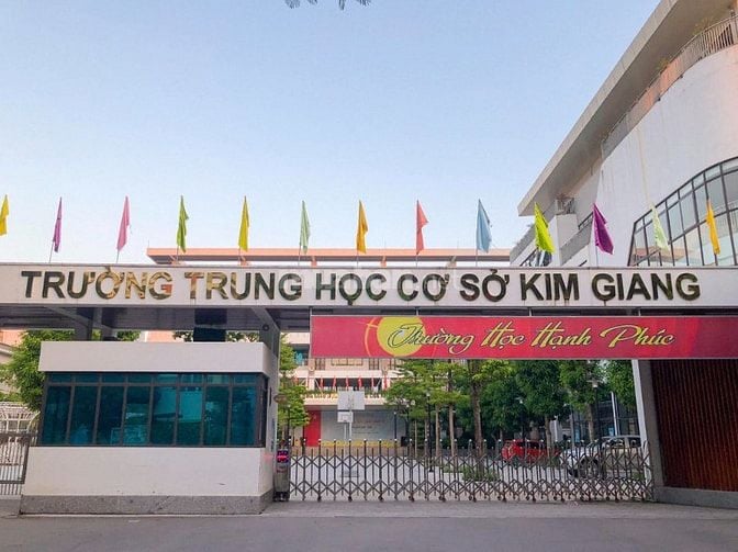 Bán nhà mặt phố Kim Giang - kinh doanh cực đỉnh - vỉa hè 10m