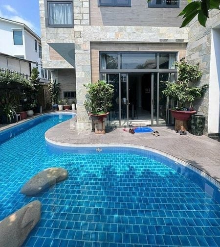 Bán biệt thự An Phú Thủ Đức, 300m², 3 tâng, hồ bơi riêng, giá 68 tỷ