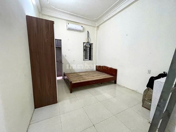 Nhà 5tầng ngõ 110 Trần Duy Hưng giá từ 2tr Đến 4,6tr