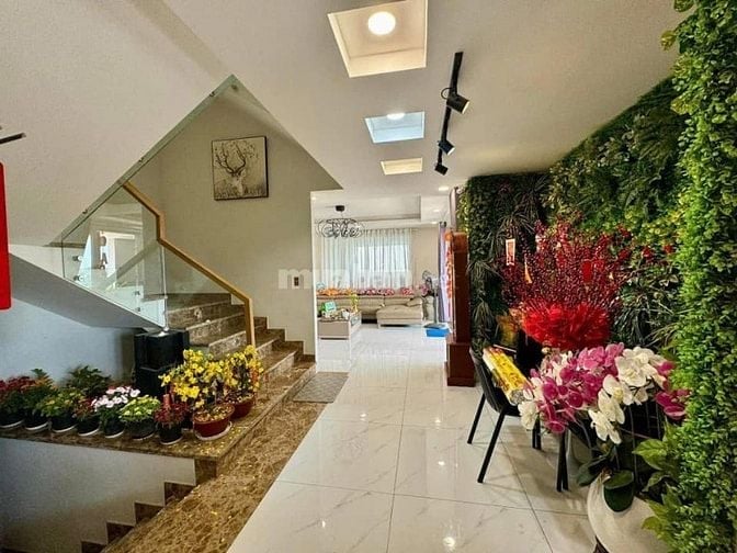 Bán nhà hẻm 8m đường Nguyễn Văn Khối, Quận Gò Vấp 8x20, thu nhập 35tr/