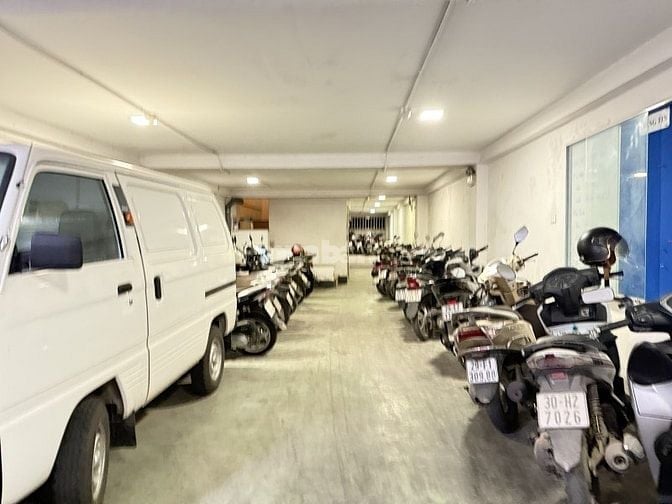  BÁN TOÀ VP 160M2 x 9 TẦNG – HOA HẬU MẶT PHỐ ĐOÀN THỊ ĐIỂM –  110 TỶ