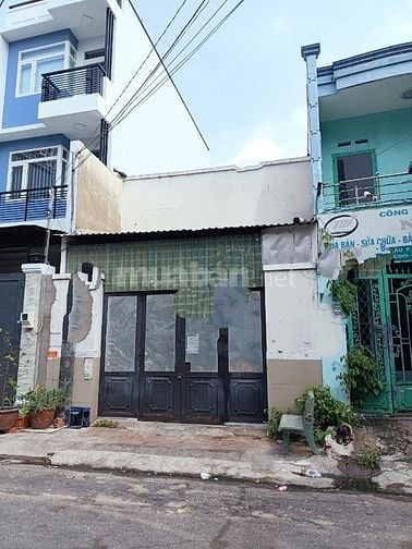 Đất HOT cạnh Quận 1, DT 4 x 18m, XD cao tầng Giá 9.5 tỷ TL
