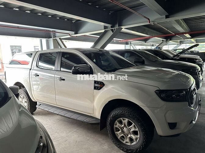Ford Ranger XLS 2020, bảo hành 2026, vay 70%