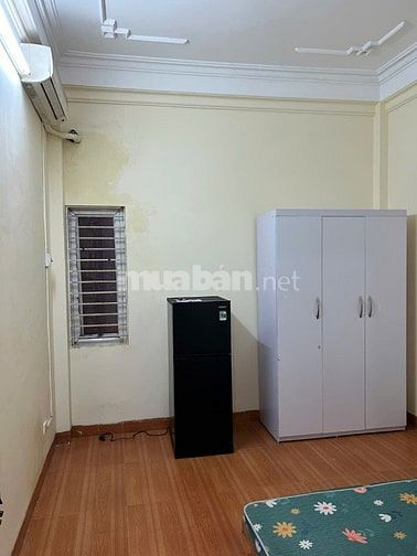 Cho thuê phòng trọ đường La Thành, gần ĐH Văn hóa, 13m2, đủ tiện nghi 