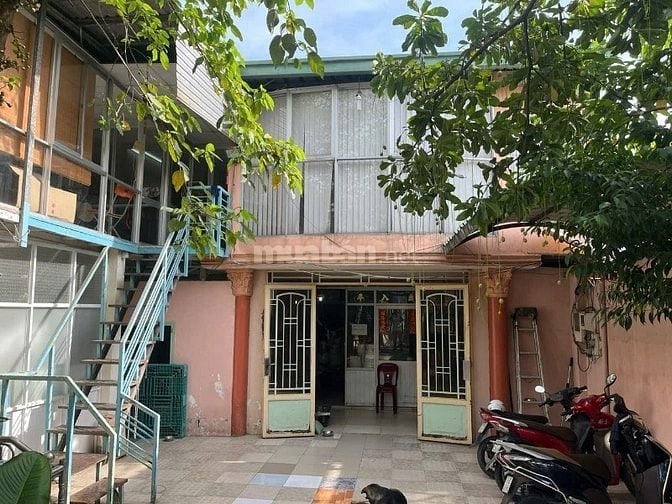 Bán nhà cấp 4 giá tốt đường số 9, p.bhh, Bình Tân