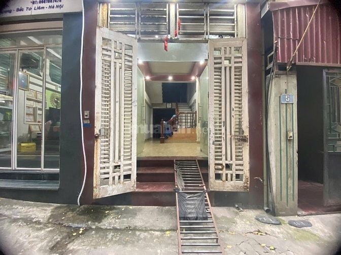 Bán nhà 323.3 Thuỵ Phương, 37m2, ô tô đỗ cửa giá 6,6 tỷ
