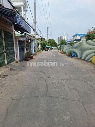 Cho thuê nhà MTNBộ 8m(XT) Hiệp Thành 44, P.Hiệp Thành, Q.12 giá 5.5tr