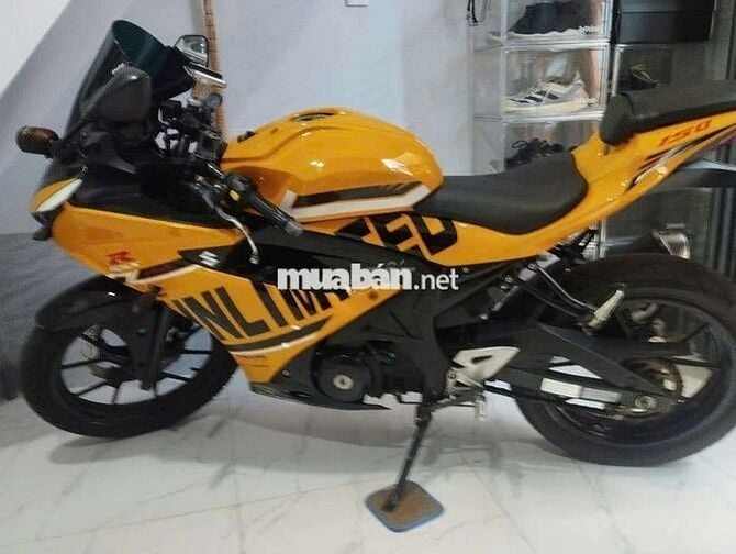 Nhà du xe cần bán