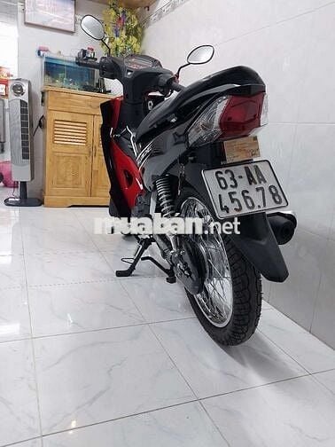 Bán xe biển vip ***