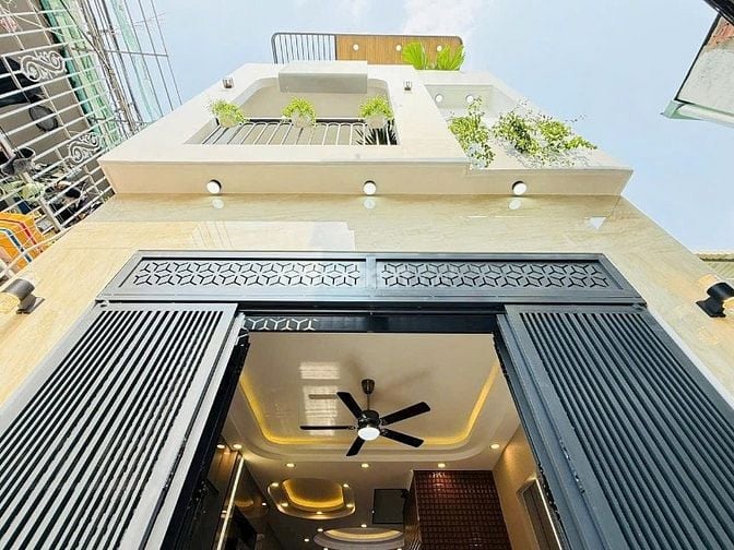 Nhà 62,8m2 giá 2 tỷ 270 triệu đường Hồng Bàng, phường 1, quận 11.
