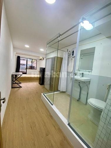 Cho thuê nhà nguyên căn 2L,5P,5WC Hẻm 4m sát Mặt tiền Điện Biên Phủ 