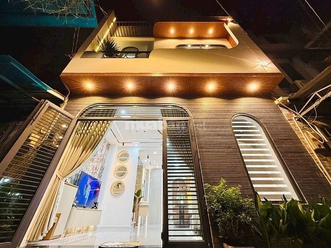 Nhà tuyệt đẹp DT:5,7x10m CAO CẤP hẻm Lê Đức Thọ, P15, Q.Gò Vấp.