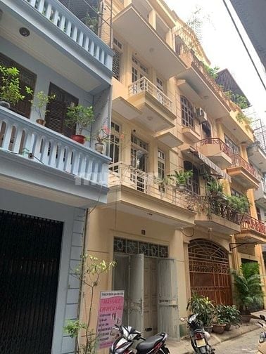Cho thuê nhà 4 tầng ngõ phố Minh Khai, quận Hai Bà Trưng