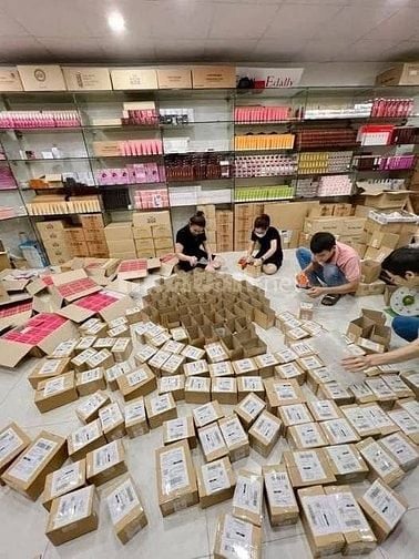 Tuyển Gấp Nhân Viên Soạn Phụ Kho