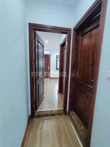 Cần bán Penhouse tập thể mặt phố Bùi Ngọc Dương nhà số 2A7 