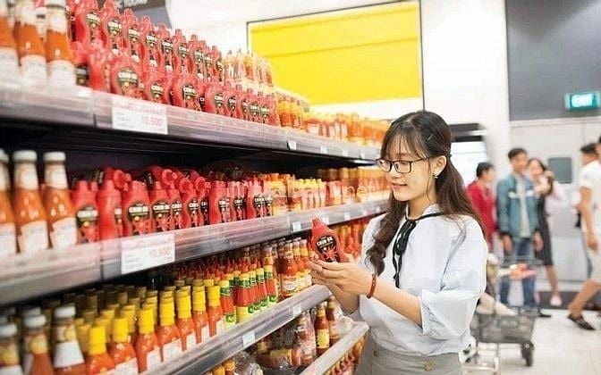 Tuyển Nhân viên trực quầy và phụ kho cho Bách hoá