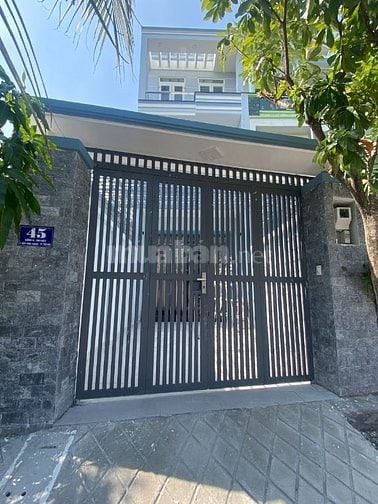 NHÀ MỚI XÂY, SẠCH ĐẸP, NHIỀU CÂY XANH VỊ TRÍ GẦN TRUNG TÂM, GIÁ TỐT