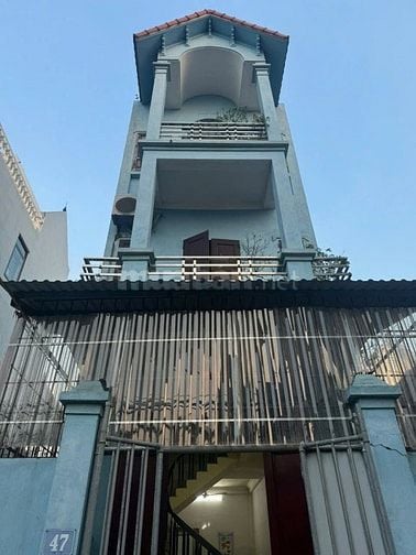 Thông số tuyệt vời cho mảnh đất sẵn nhà  Đt : 49m  /-strong Tiện đường