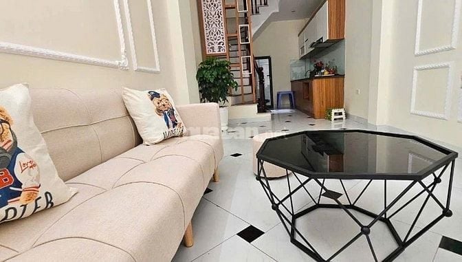 BÁN NHÀ GẤP PHỐ NAM DƯ 34M 5 TẦNG GIÁ 5,4  TỶ