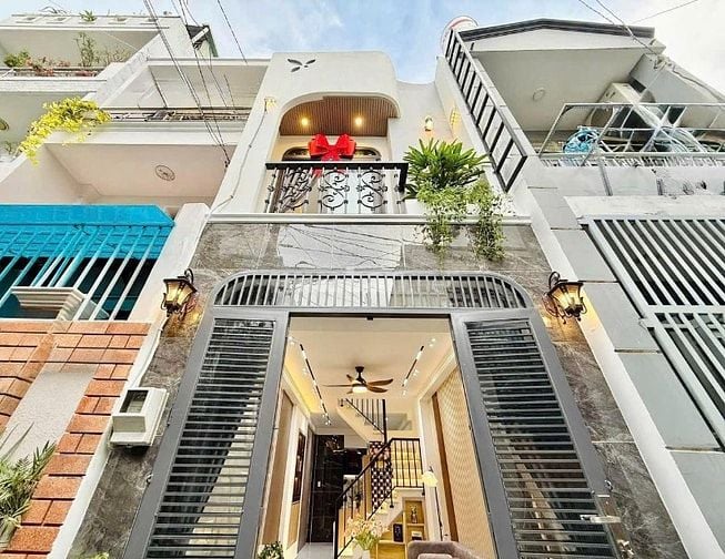 Nhà giá tốt khu vực Hậu Giang P6 Q6 34,9m2 - 1tỷ980tr