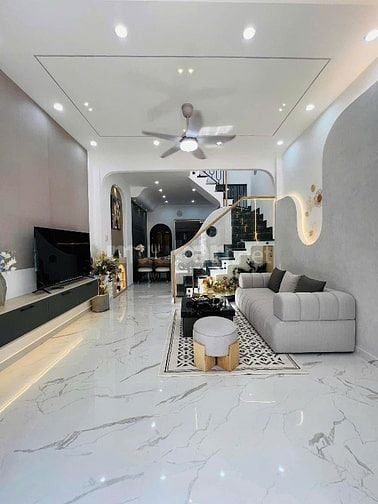 Chốt ngay căn nhà 49.5m2 ngay Trương Thị Hoa, Q12. Giá: 2 Tỷ 490, SHR