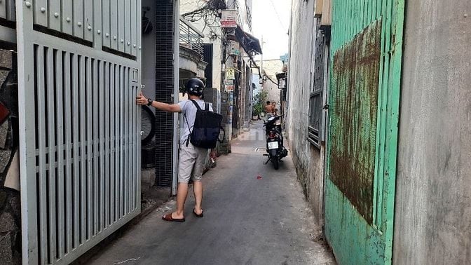 Chính chủ cần bán nhà 2 mặt tiền hẻm tại phường 7 Quận 8