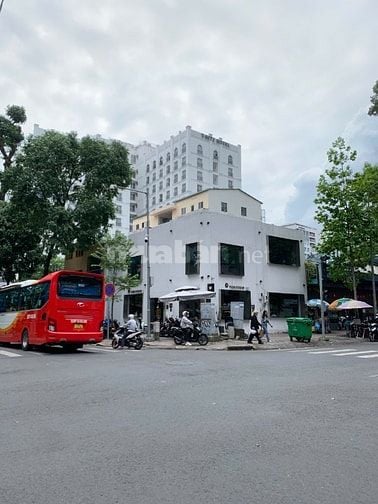 Cho thuê nhà GÓC 2MT số 130-130a Nguyễn Đình Chiểu, Phường Võ Thị Sáu,