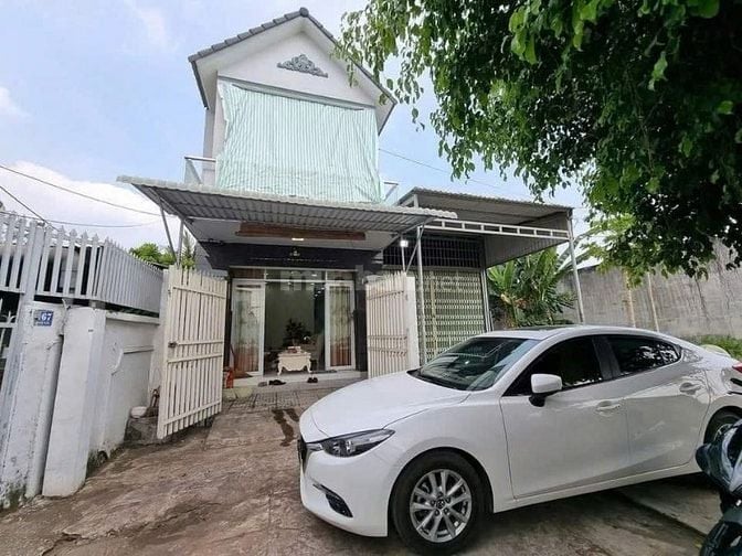 bán gấp Nhà Phố mới xây, full nội thất, oto đậu trong nhà