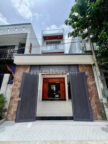 📢 BÁN NHÀ ĐẸP PHUN NỘI THẤT MỚI- Xã XTĐ-HM , BÁN GẤP