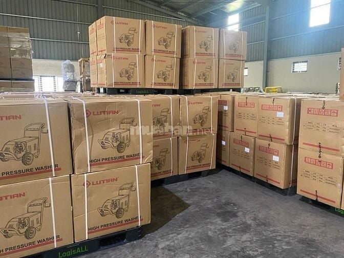 CỬA HÀNG CHỊ LAN MỚI KHAI TRƯƠNG CẦN TUYỂN NV TẠP VỤ , ĐÓNG GÓI SP