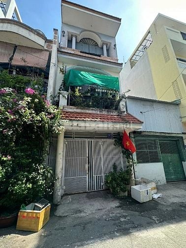 Chỉ hơn 3 tỷ. Bán gấp nhà 50m² hẻm 5m Dương Văn Dương gần AEON Tân Phú
