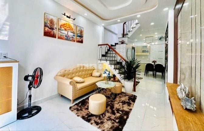 Bán nhà đẹp Phổ Quang, Tân Bình / 60m2 / 1 tỷ 990 / sổ hồng riêng