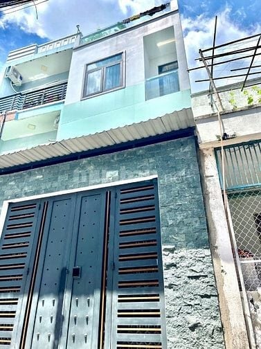 NHÀ  XE TẢI ĐẬU CỬA - NHÀ 1/DƯƠNG THỊ MƯỜI TÂN THỚI HIỆP 02 Q12 l