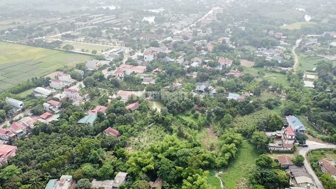 Bán đất nền thị trấn 3 hàng đồi lạc thủy hòa bình
