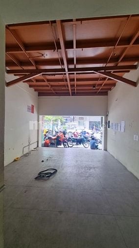 Nhà mặt tiền cho thuê nguyên căn