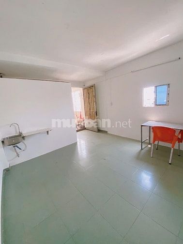 Phòng trọ 25m2 ngay MT 29 Bàu Cát 6, F14, Q Tân Bình (khoá vân tay)