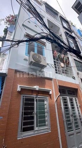 Cho Thuê Nhà Nguyên Căn Biệt Lập 3 Tầng Trung Tâm Quận 3 – Nội Thất
