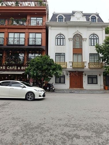 BÁN GẤP – NHÀ GIÁ RẺ - MẶT PHỐ XUÂN DIỆU – 128M2 X 4 TẦNG – CHỈ 72 TỶ