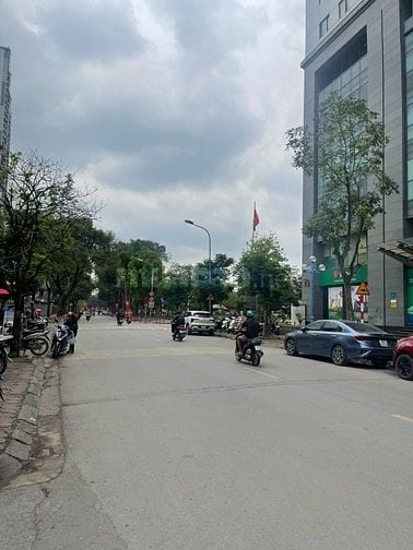 Bán nhà chính chủ  KĐT Văn Quán - Hà Đông 67,4m* 5T* MT4.5m Giá 22 tỷ 
