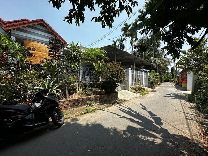 (Phát Mại) 2 căn liền kề 20 x 28.3 (578m2) Giá tốt Nha Trang
