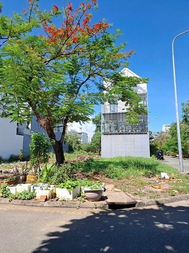 Bán đất 2 mặt tiền đường 49 Bình Trưng Tây Quận 2 giá 30,9 tỷ