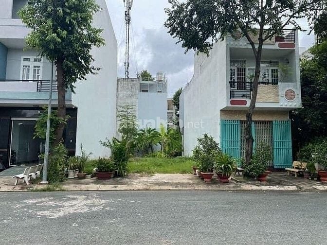 Cần bán lô đất trong KDC Bình Hưng -Bình Chánh -gần Bến Xe Quận 8 