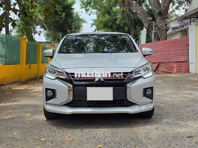 Mitsubishi Attrage 2021 Premium 1.2 CVT - 8000 km
