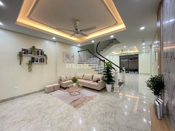 Cho thuê nhà ngõ Nghĩa Đô dt 100m x 4t ô tô tránh đỗ