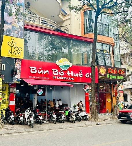 Cho thuê mặt bằng kinh doanh phố Lê Trọng Tấn 130mx3t, 6m, 60tr, alo e